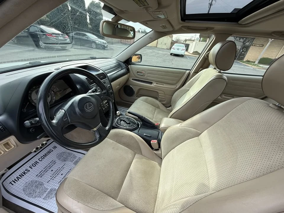 2002 Lexus IS 1st Gen - Image 11 of 17
