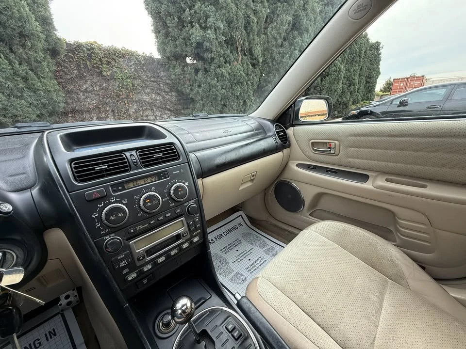 2002 Lexus IS 1st Gen - Image 10 of 17
