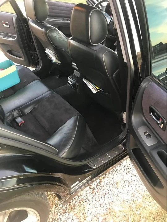 2002 Lexus IS 1st Gen - Image 8 of 10