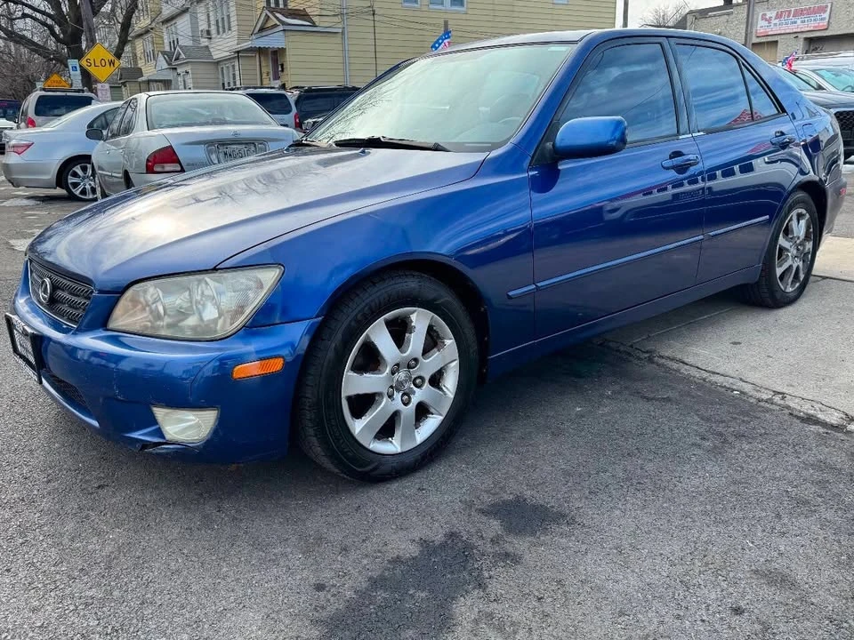 2002 Lexus IS 1st Gen - Image 13 of 20