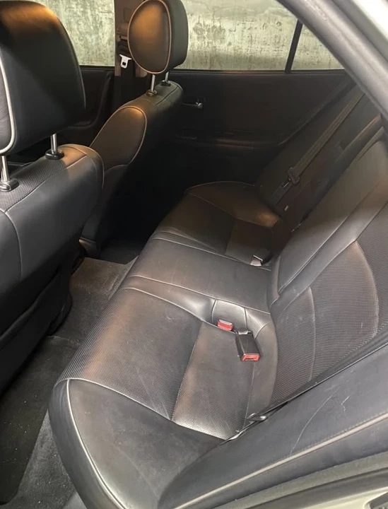 2002 Lexus IS 1st Gen - Image 4 of 6