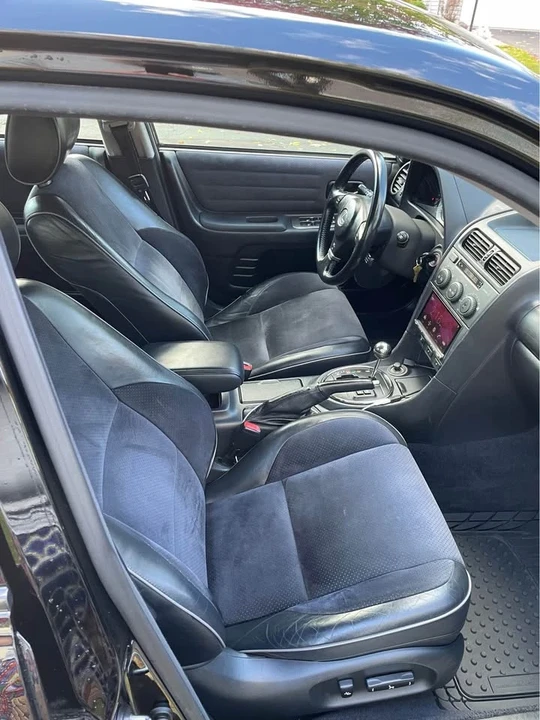 2002 Lexus IS 1st Gen - Image 10 of 20
