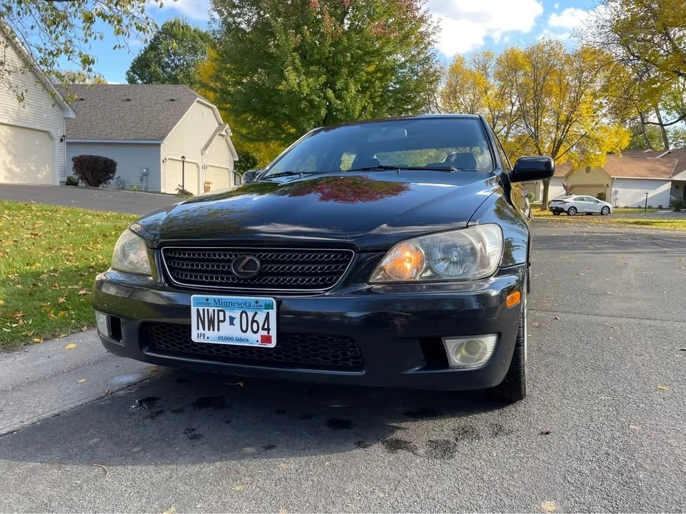 2002 Lexus IS 1st Gen - Image 18 of 20