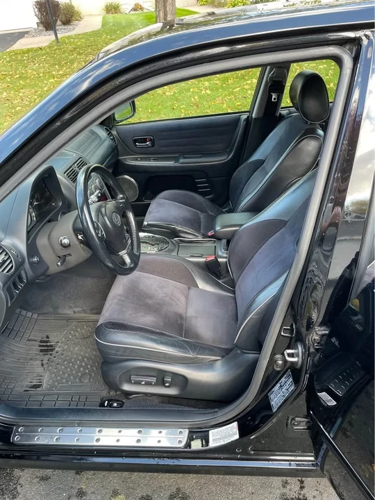 2002 Lexus IS 1st Gen - Image 5 of 20