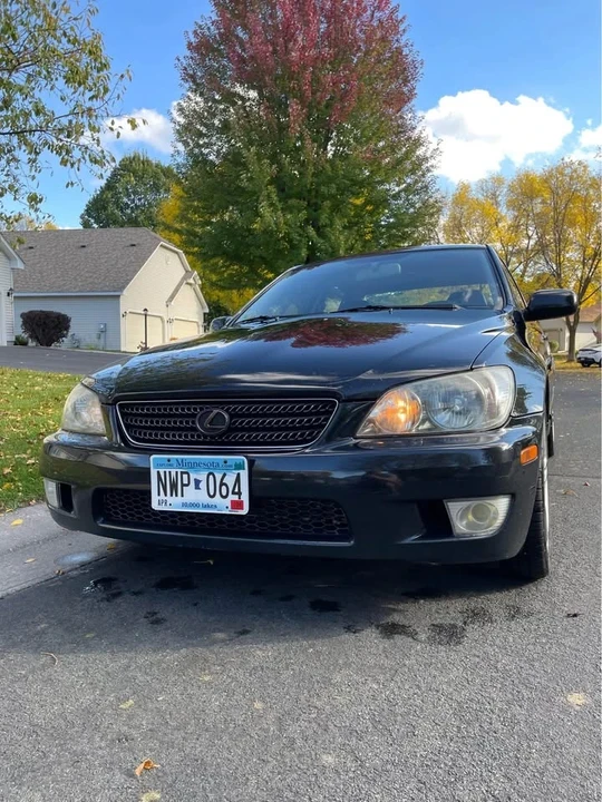 2002 Lexus IS 1st Gen - Image 16 of 20
