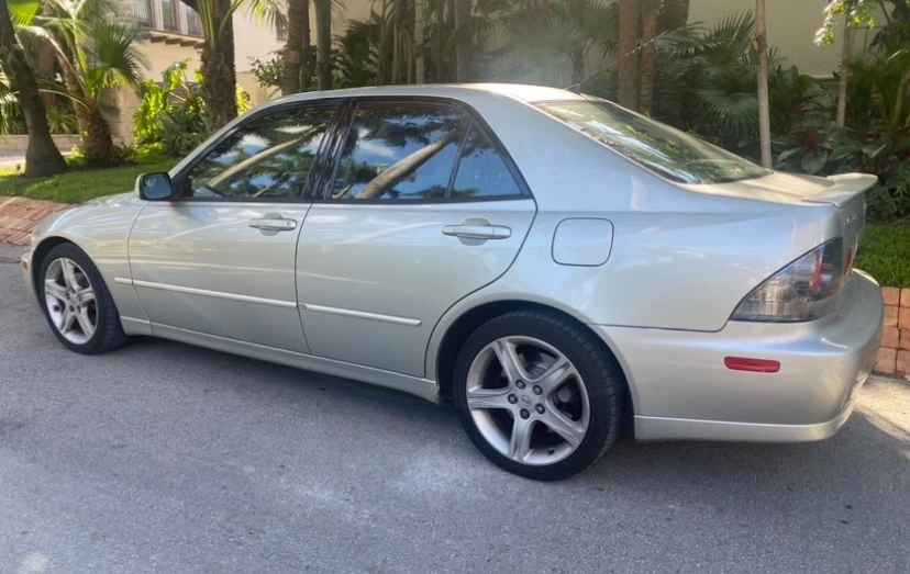 2002 Lexus IS 1st Gen - Image 6 of 6