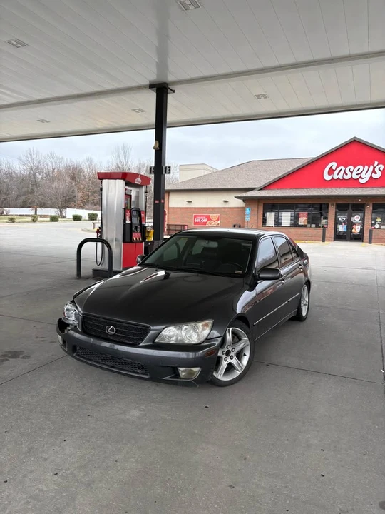2002 Lexus IS 1st Gen - Image 6 of 6