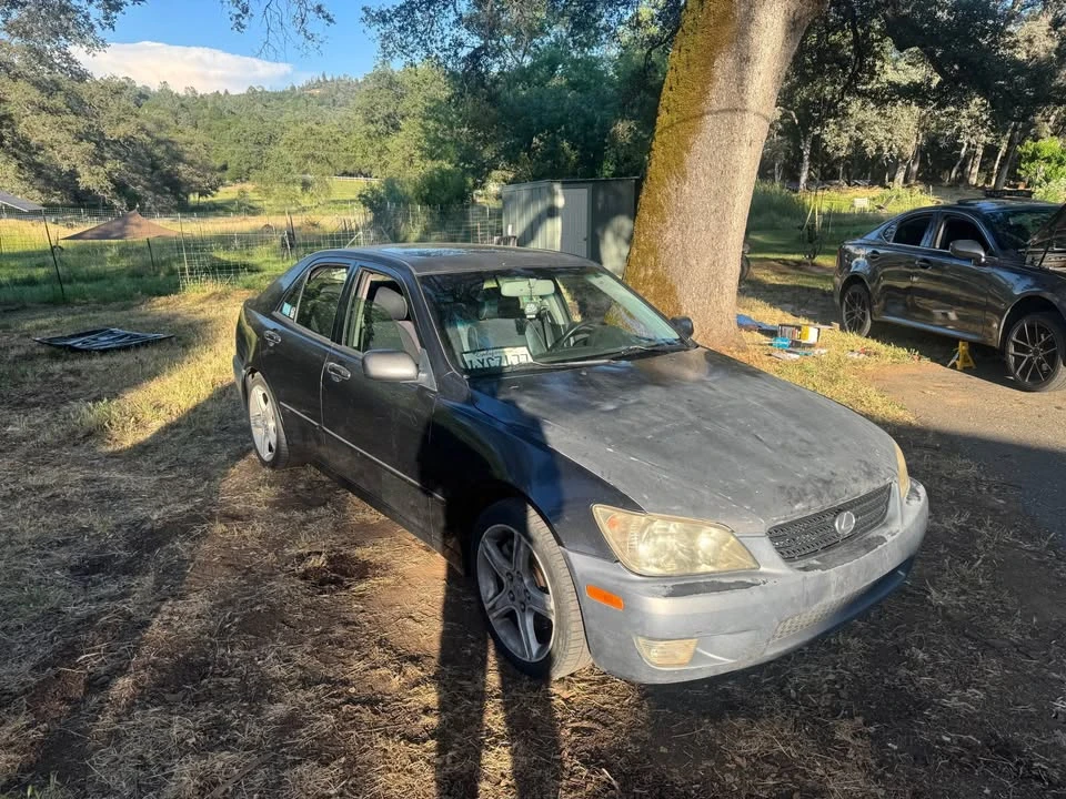 2002 Lexus IS 1st Gen - Image 3 of 6