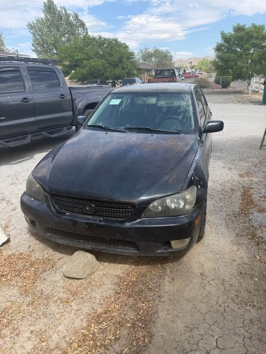 2002 Lexus IS 1st Gen - Image 5 of 6