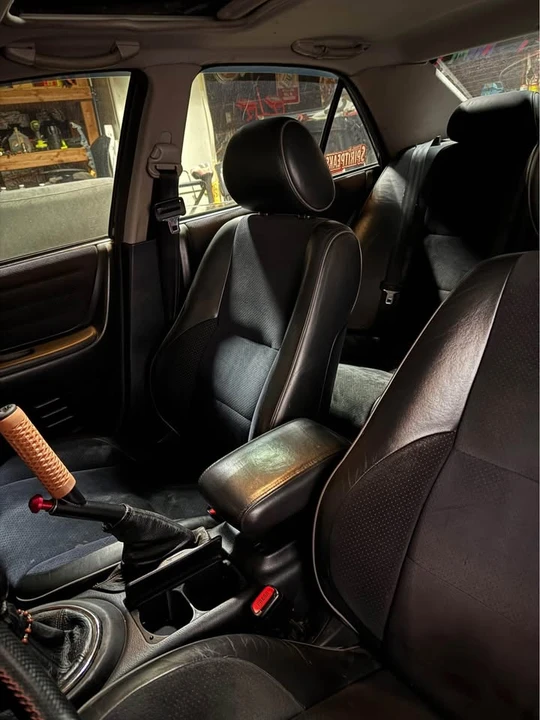 2002 Lexus IS 1st Gen - Image 5 of 8