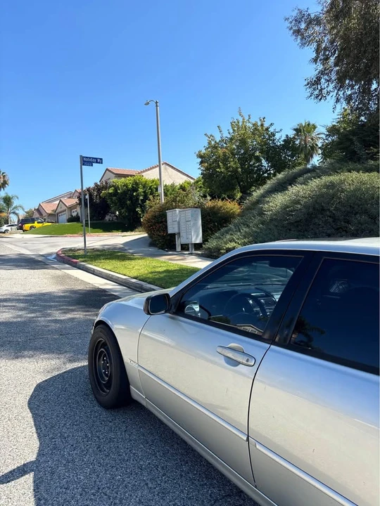2002 Lexus IS 1st Gen - Image 13 of 15