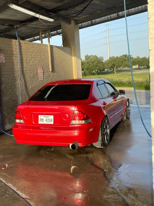 2002 Lexus IS 1st Gen - Image 8 of 10