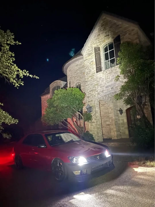 2002 Lexus IS 1st Gen - Image 7 of 10
