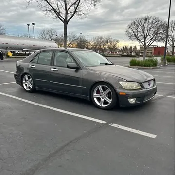 2002 Lexus IS300