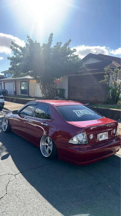 2002 Lexus IS 1st Gen - Image 3 of 10