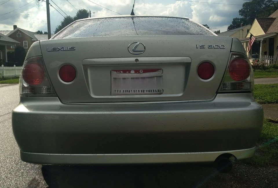 2002 Lexus IS 1st Gen - Image 3 of 6