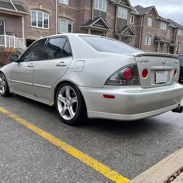 2002 Lexus IS300