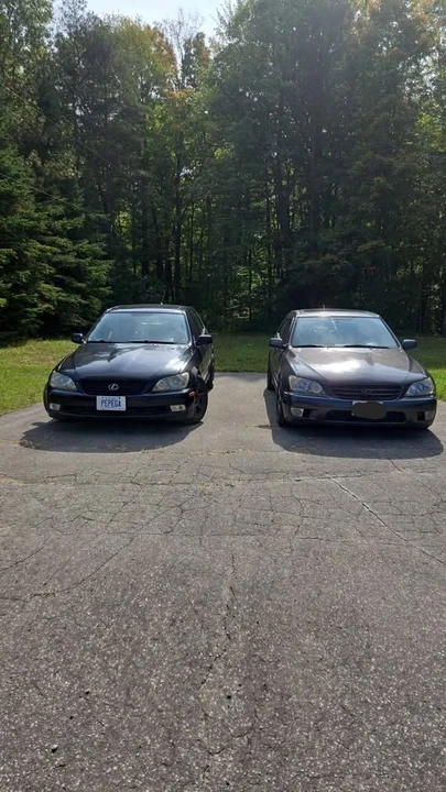 2002 Lexus IS 1st Gen - Image 12 of 12