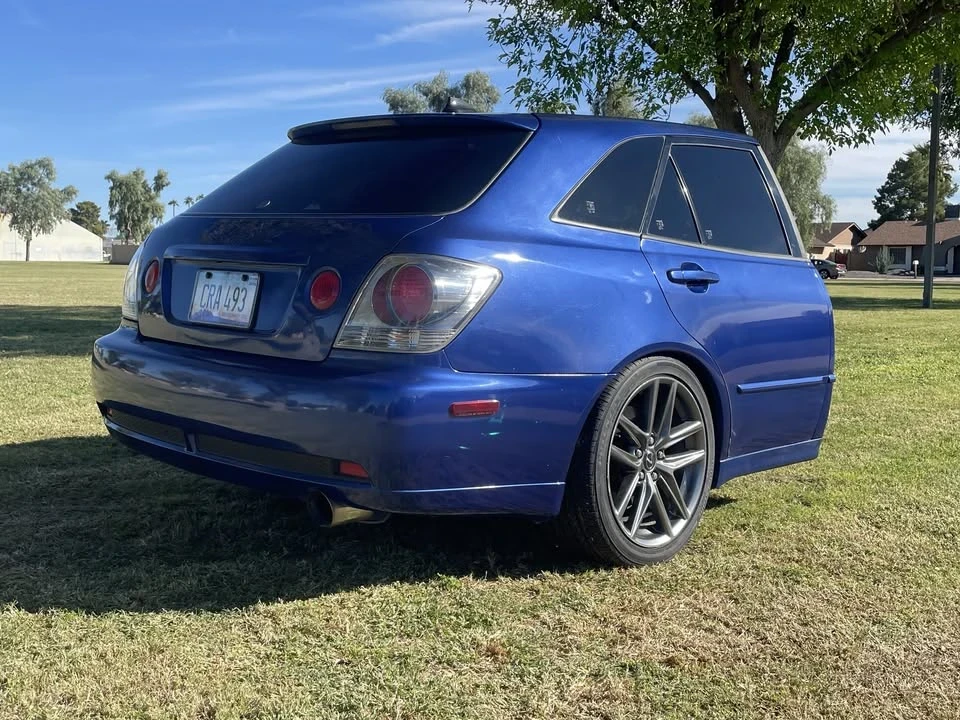 2002 Lexus IS 1st Gen - Image 18 of 20