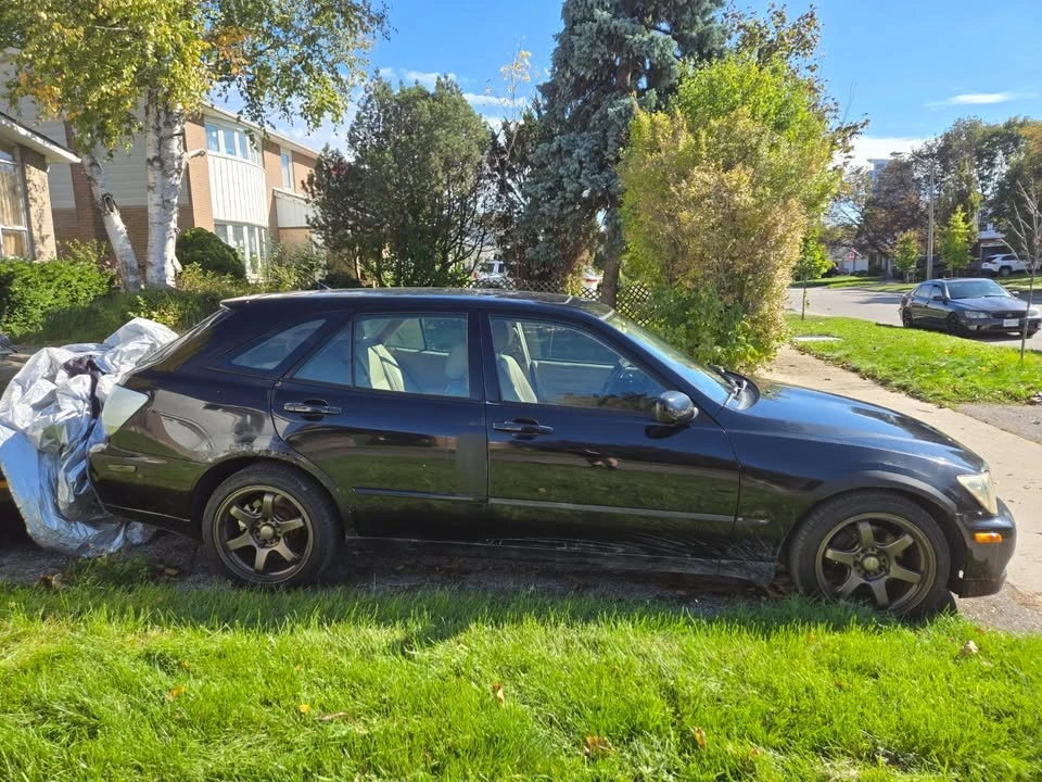 2002 Lexus IS 1st Gen - Image 3 of 12