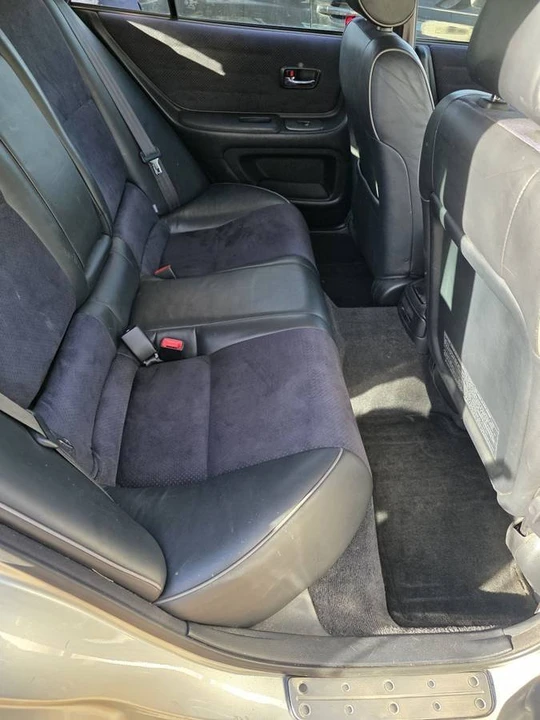 2002 Lexus IS 1st Gen - Image 5 of 9