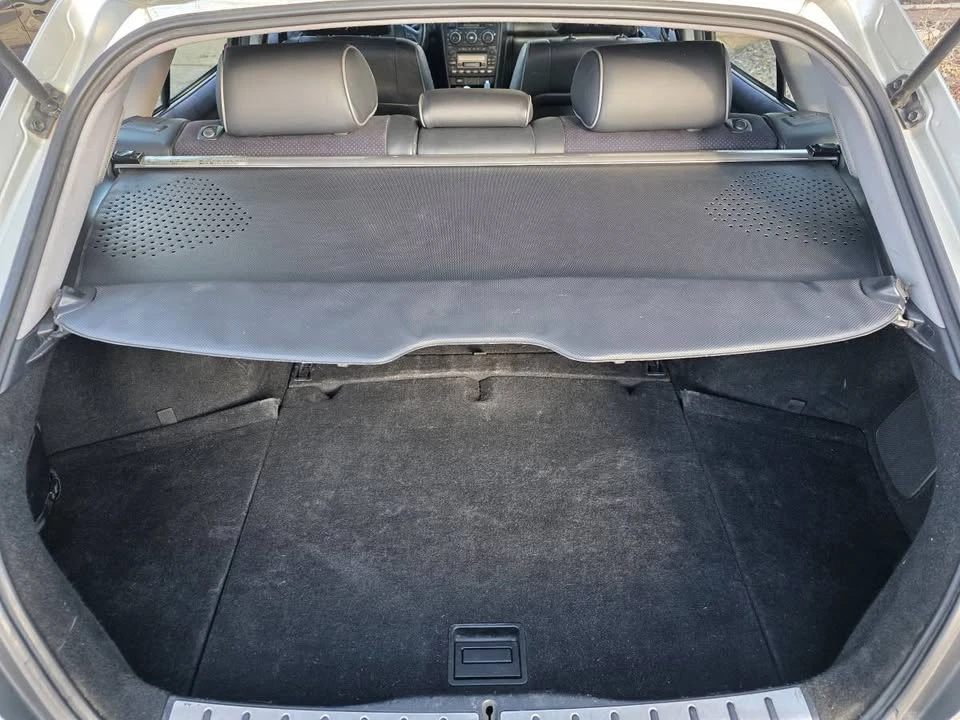 2002 Lexus IS 1st Gen - Image 8 of 9