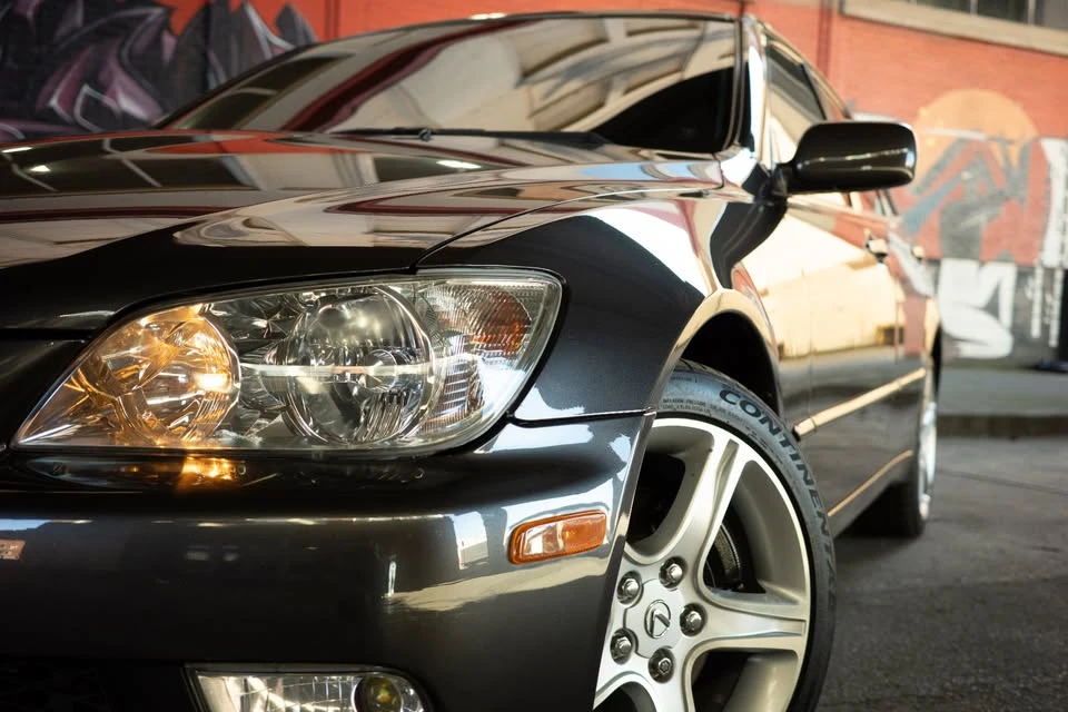 2002 Lexus IS 1st Gen - Image 4 of 9