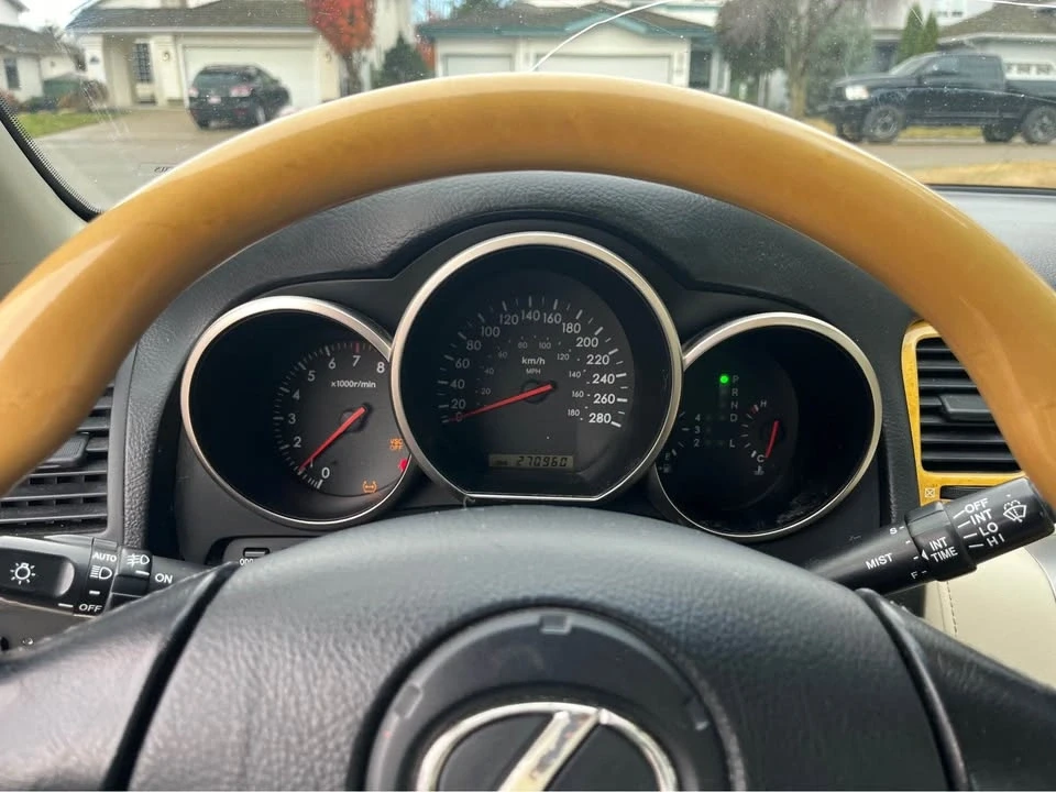 2002 Lexus SC430 - Image 12 of 15