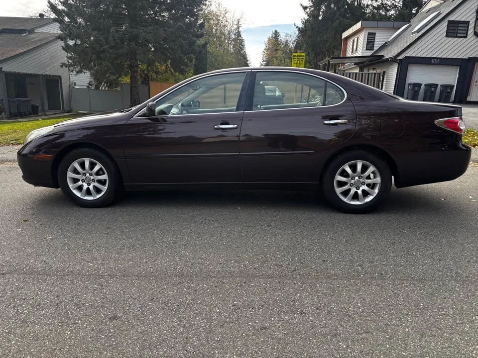 2002 Lexus ES 3rd Gen - Image 7 of 16