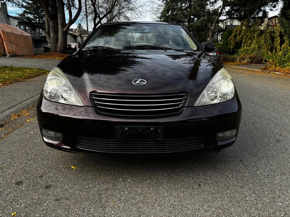 2002 Lexus ES 3rd Gen - Image 2 of 16