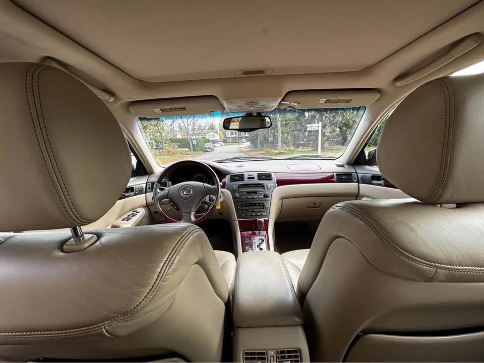 2002 Lexus ES 3rd Gen - Image 14 of 16