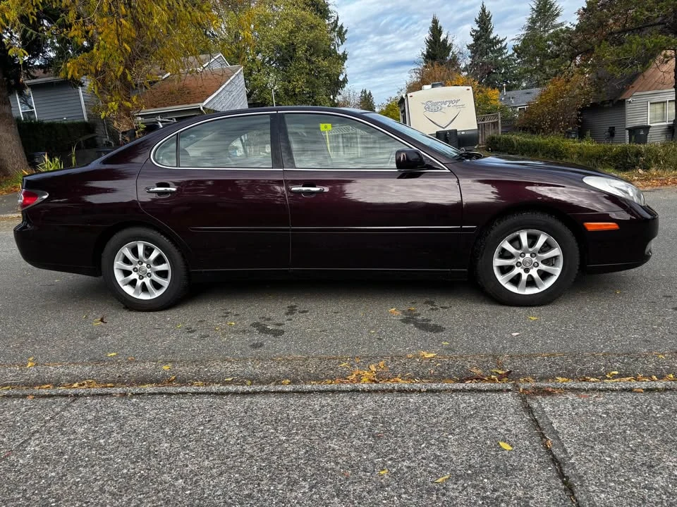 2002 Lexus ES 3rd Gen - Image 8 of 16