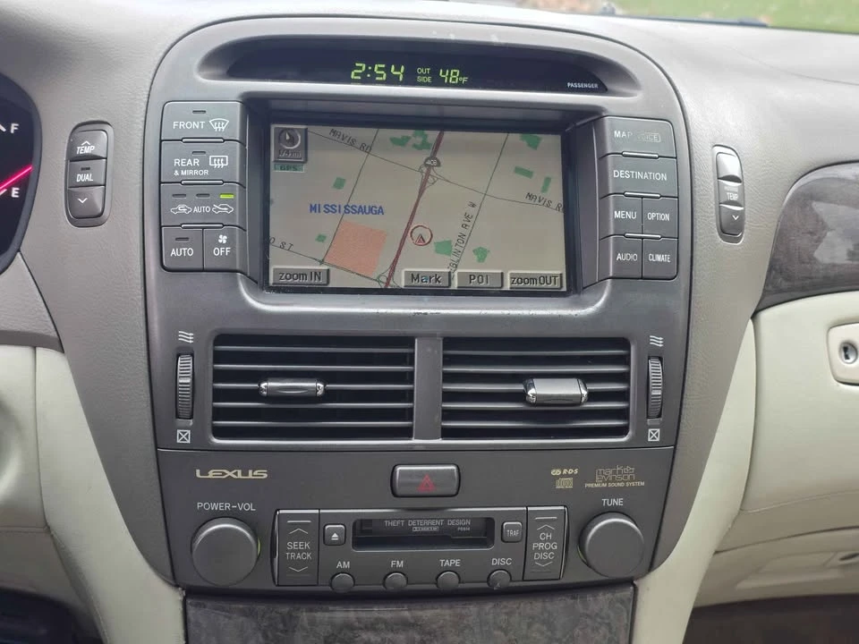2002 Lexus LS 3rd Gen - Image 7 of 11