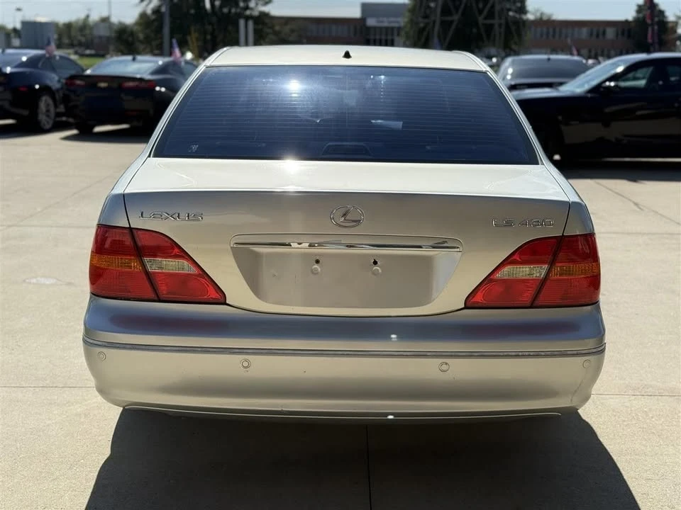 2002 Lexus LS 3rd Gen - Image 6 of 20