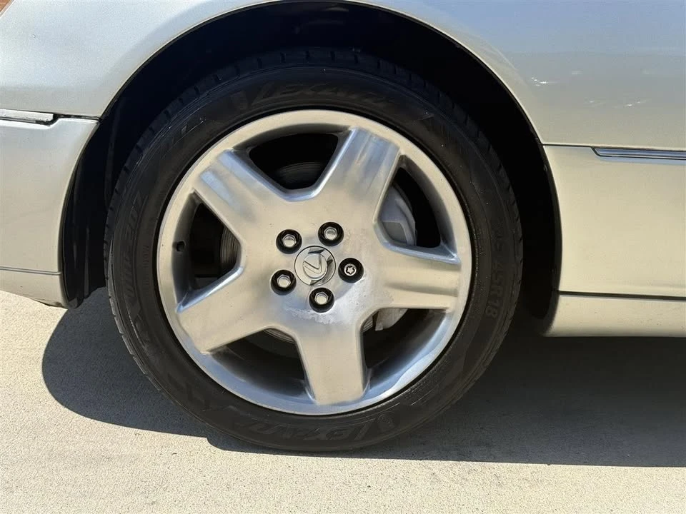 2002 Lexus LS 3rd Gen - Image 19 of 20