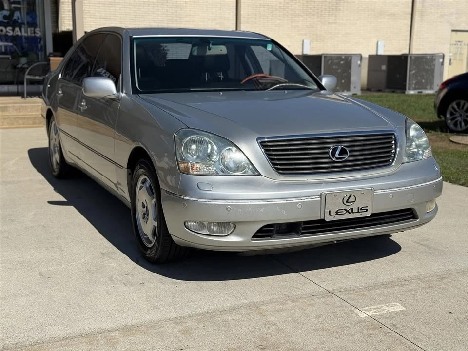 2002 Lexus LS 3rd Gen - Image 3 of 20