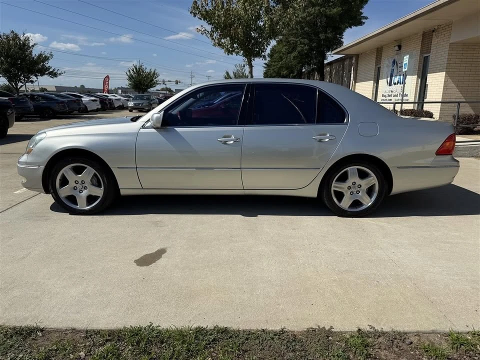 2002 Lexus LS 3rd Gen - Image 4 of 20