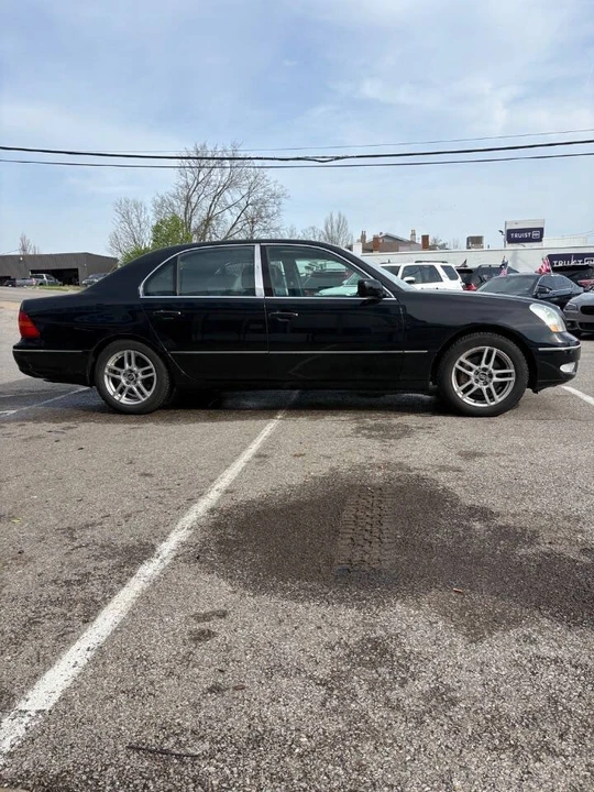 2002 Lexus LS 3rd Gen - Image 6 of 20