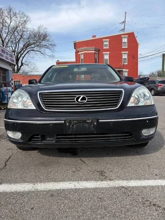 2002 Lexus LS 3rd Gen - Image 2 of 20