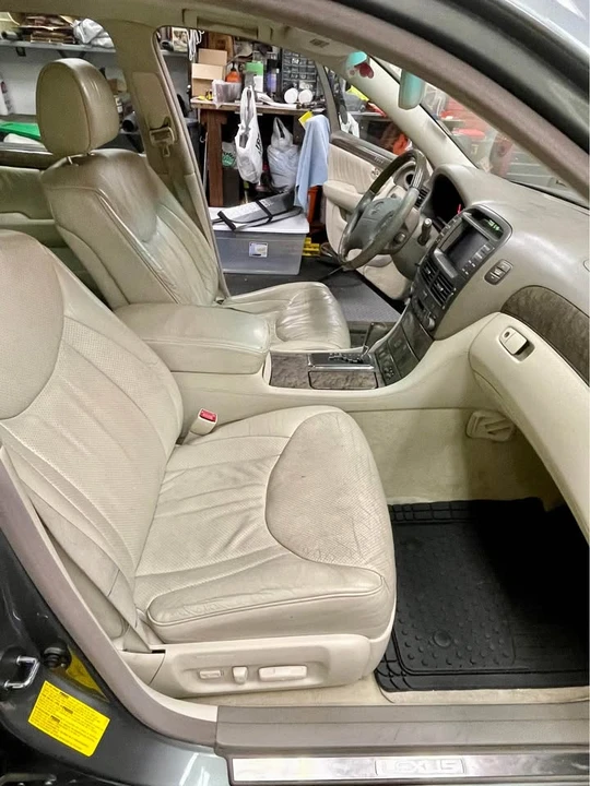 2002 Lexus LS 2nd Gen - Image 8 of 19