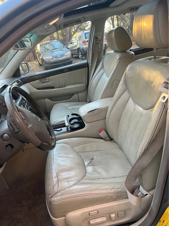 2002 Lexus LS 3rd Gen - Image 7 of 16