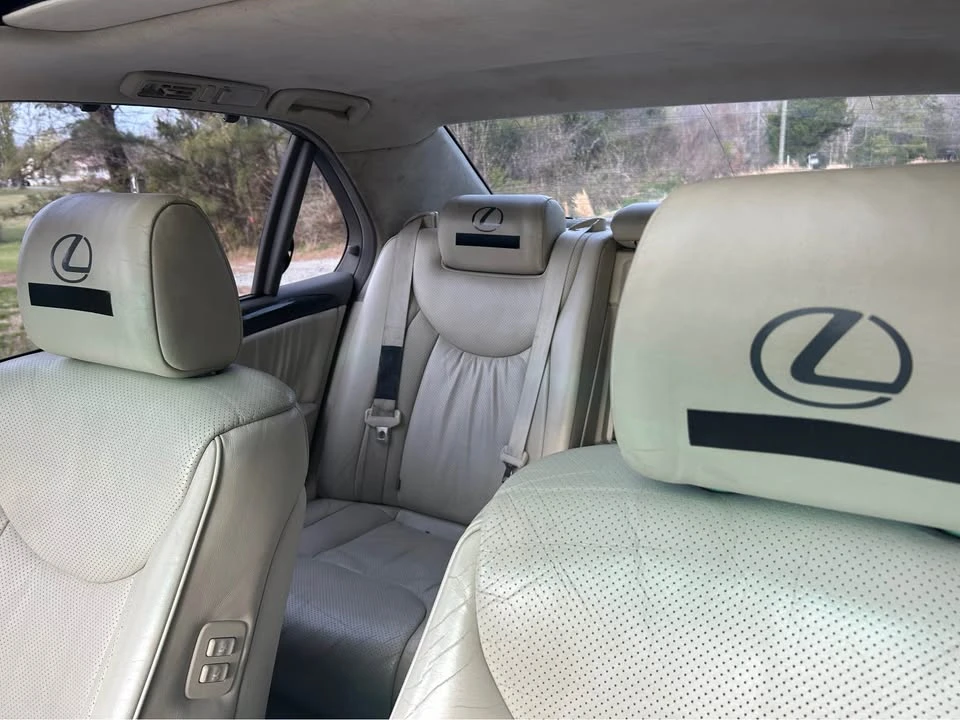 2002 Lexus LS 3rd Gen - Image 7 of 10
