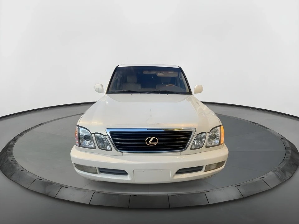 2002 Lexus LX 2nd Gen - Image 7 of 19