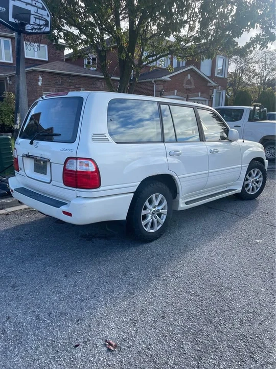 2002 Lexus LX 1st Gen - Image 3 of 8