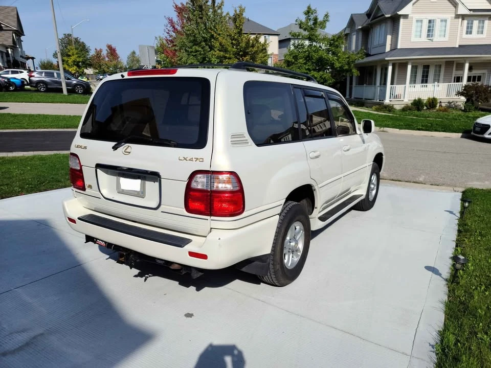 2002 Lexus LX 2nd Gen - Image 4 of 10