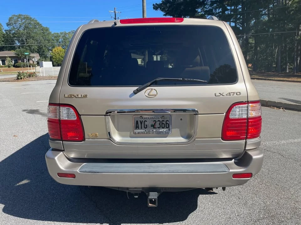 2002 Lexus LX 2nd Gen - Image 7 of 13