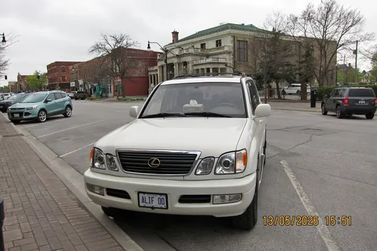 2002 Lexus LX 470
