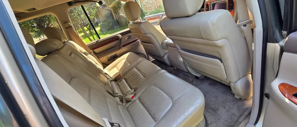 2002 Lexus LX 2nd Gen - Image 8 of 10