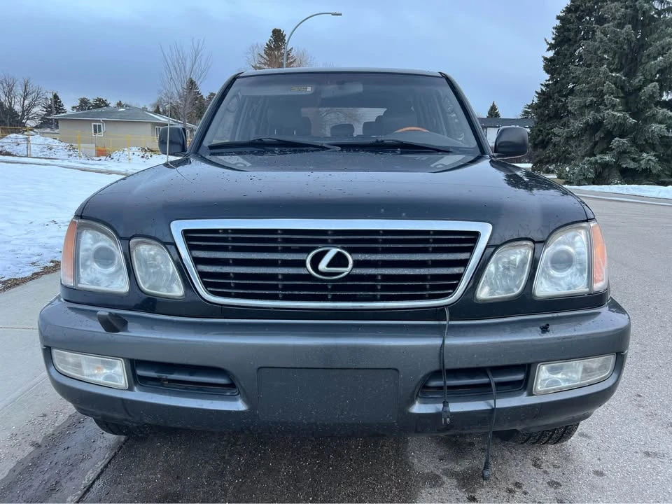 2002 Lexus LX 2nd Gen - Image 7 of 12