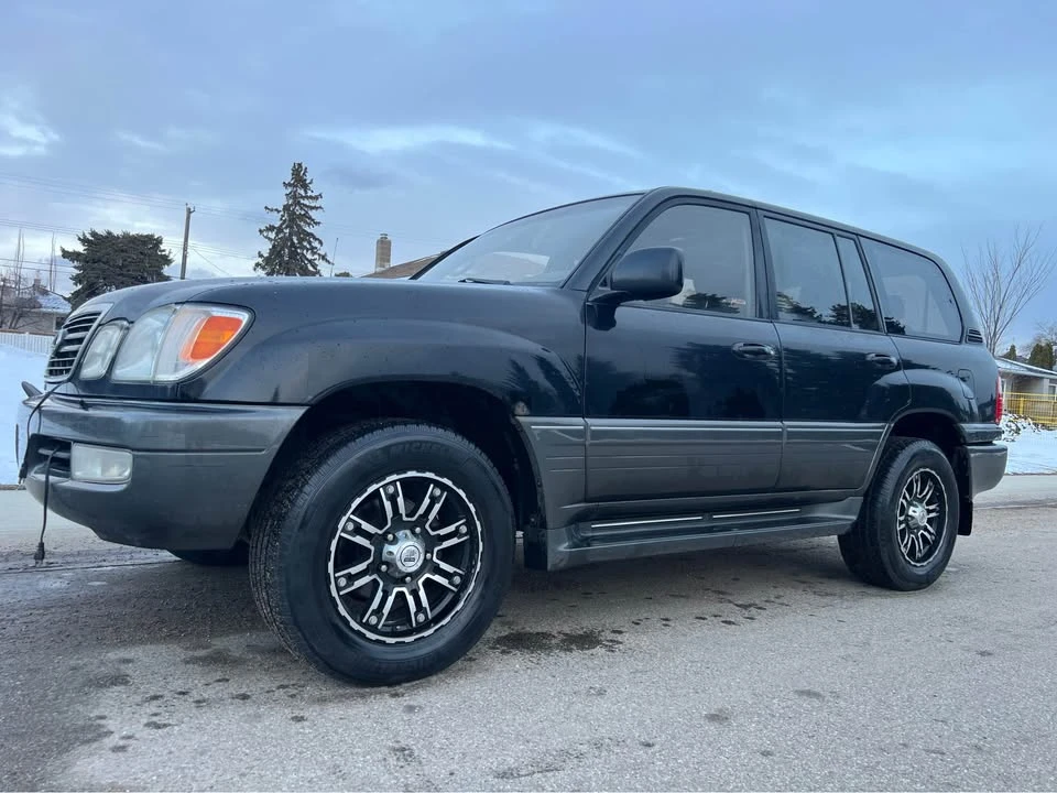 2002 Lexus LX 2nd Gen - Image 6 of 12